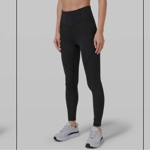 Lululemon Fine Force 28”